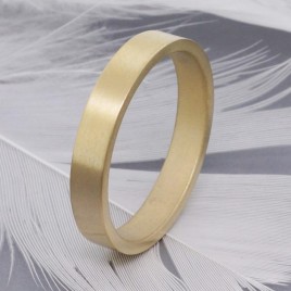 Solid gold classic wedding band