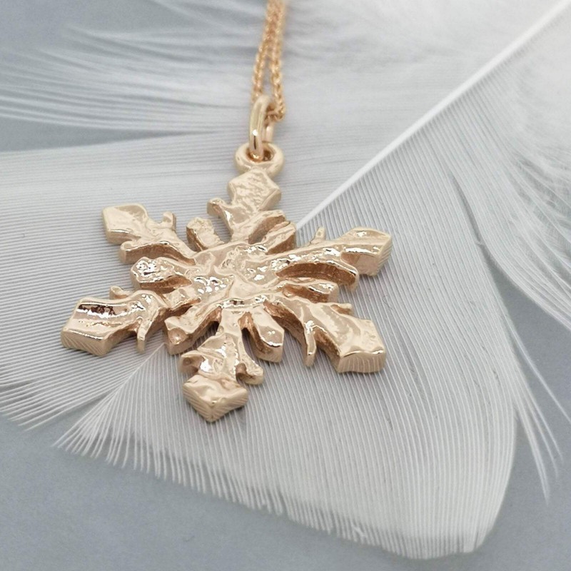 Collier flocon de neige en or 14 carats