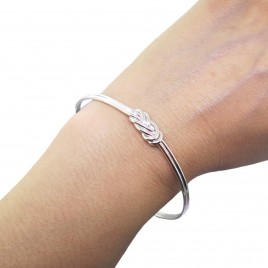 Climbing knot bangle in sterling silver