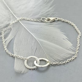 Silver Circle Karma bracelet