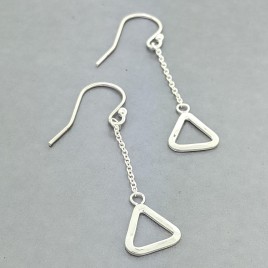 Paire de boucles d'oreilles pendantes Triangle en argent sterling - Élément de Feu